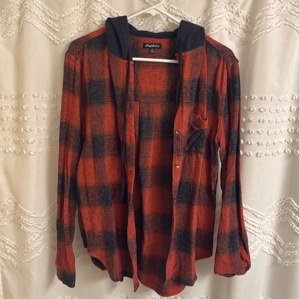 NWOT Flags & Anthem Hooded Flannel - Medium
